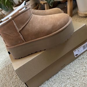 UGG Classic Ultra MINI PLATFORM Boots *BRAND NEW*
